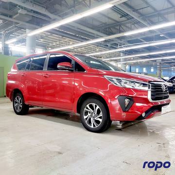 2023 Toyota Innova 2.8 E A/T DSL photo 2