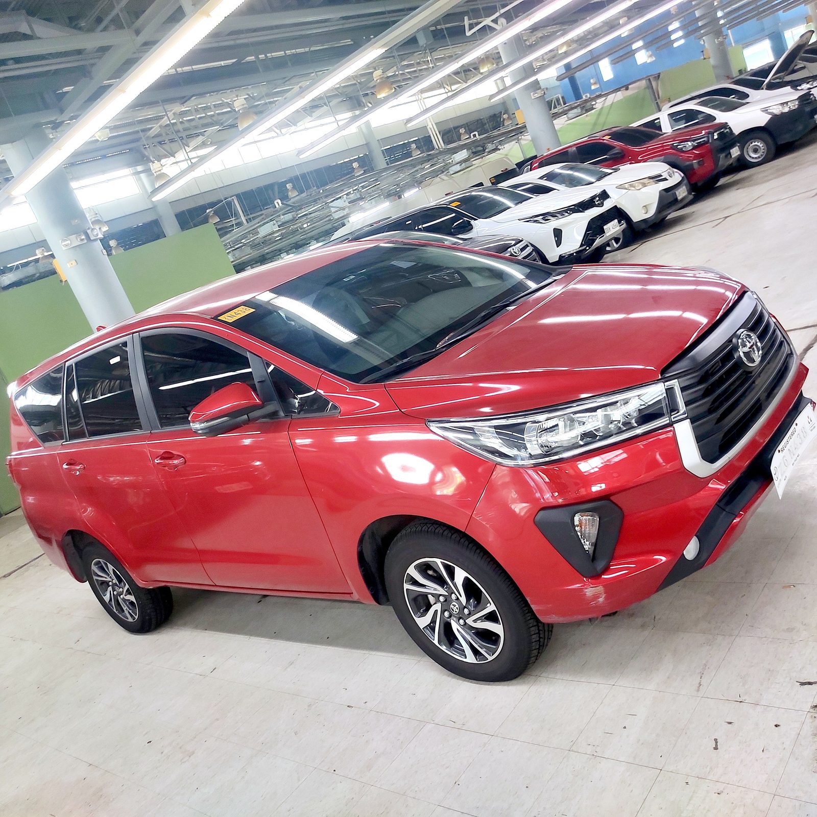 2023 Toyota Innova 2.8 E A/T DSL photo 3
