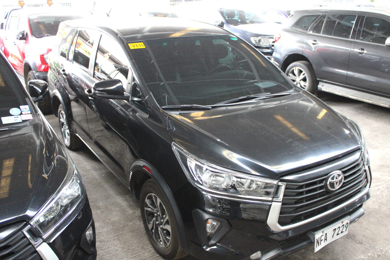 2023 Toyota Innova 2.8 E, AT, DSL	8T photo 2