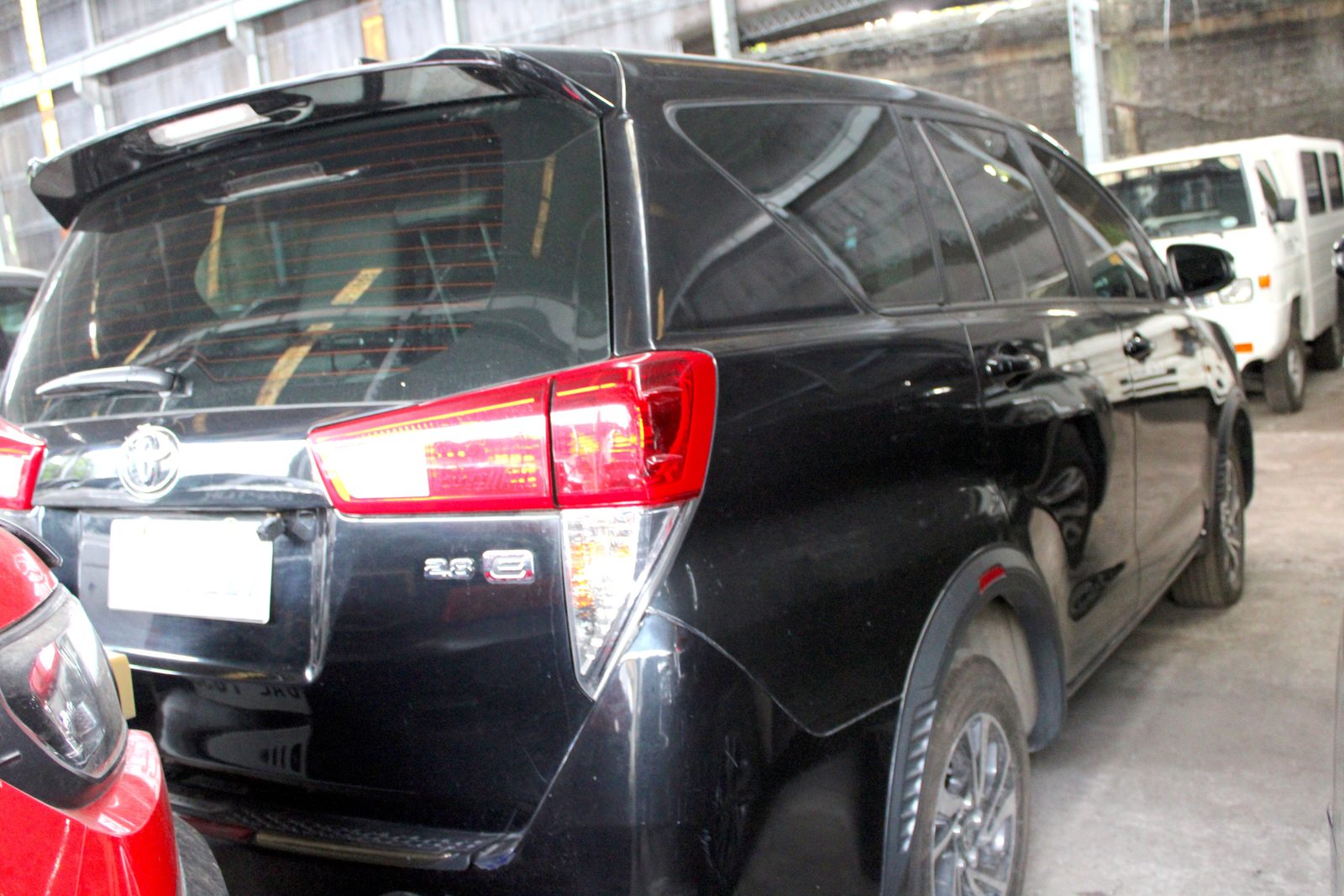 2023 Toyota Innova 2.8 E, AT, DSL	8T photo 6