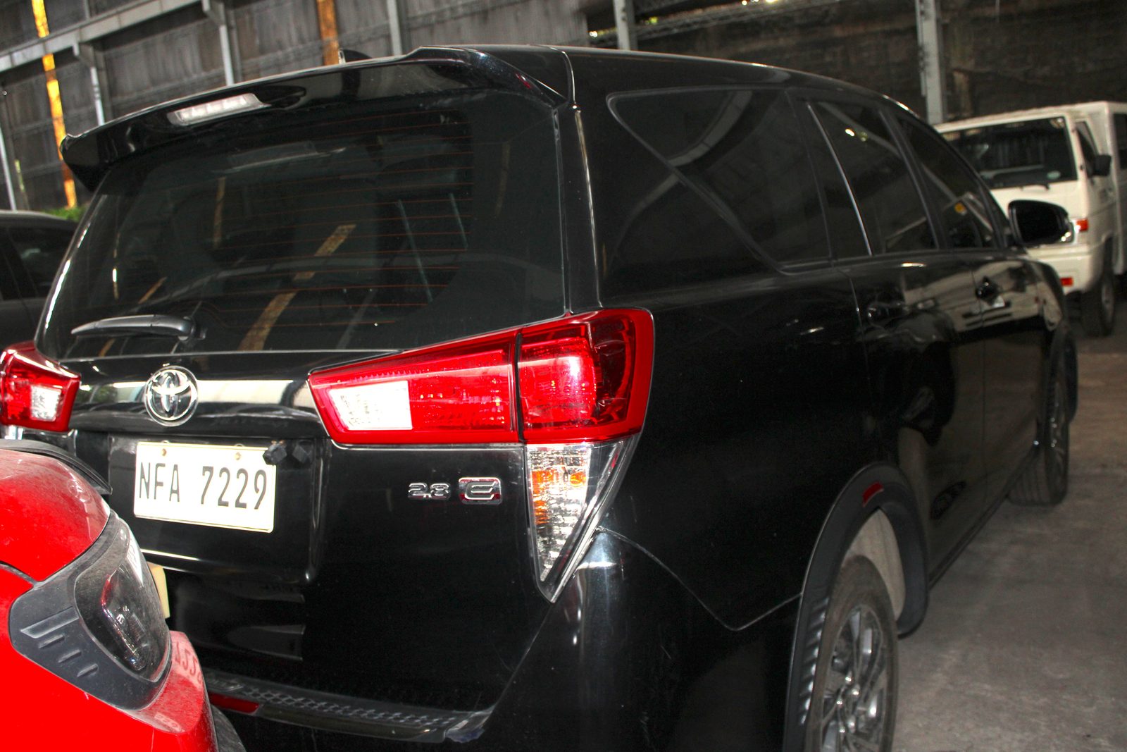 2023 Toyota Innova 2.8 E, AT, DSL	8T photo 10