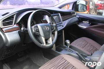 2023 Toyota Innova 2.8 G, A/T, DSL 9T photo 10
