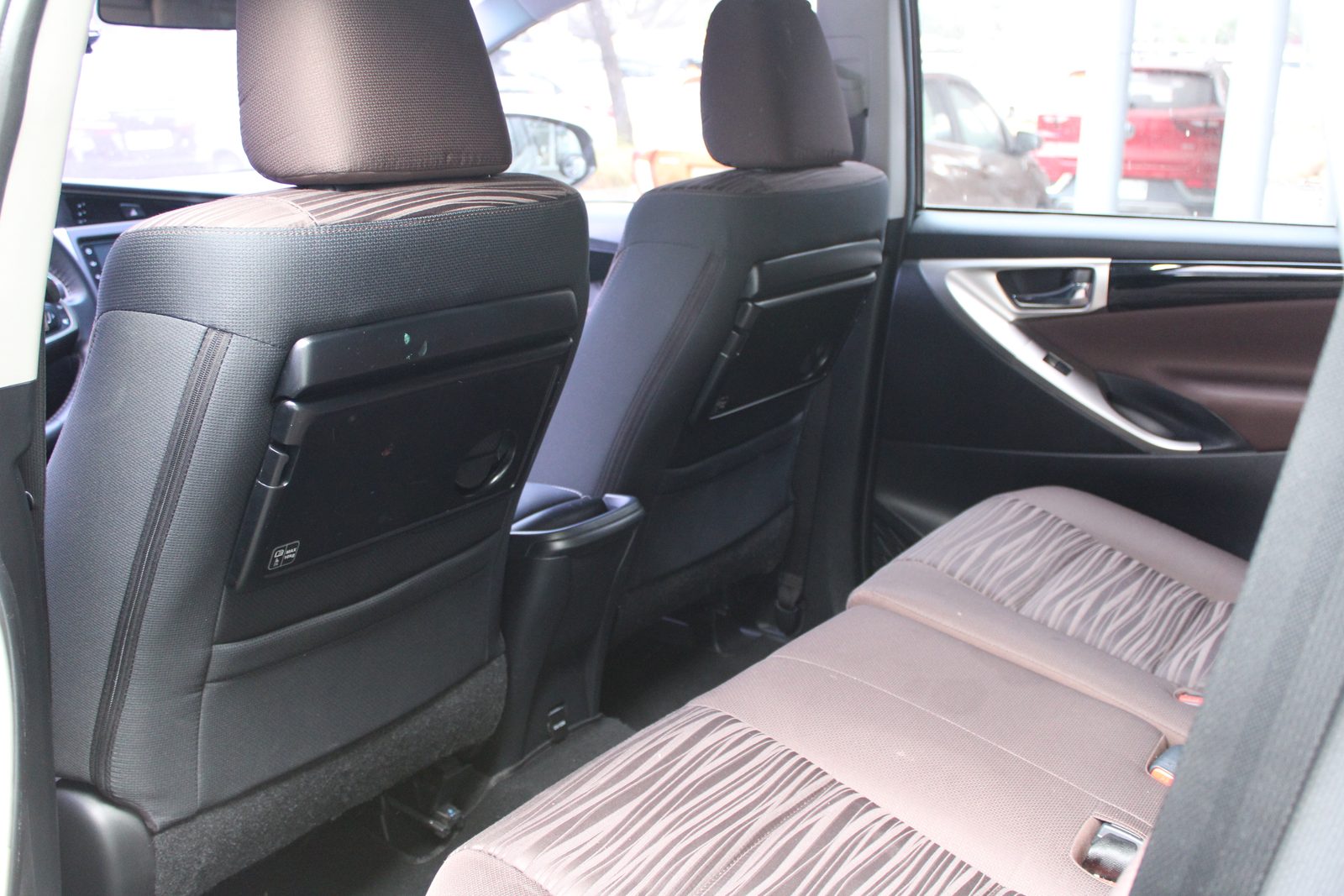 2023 Toyota Innova 2.8 G, A/T, DSL 9T photo 11