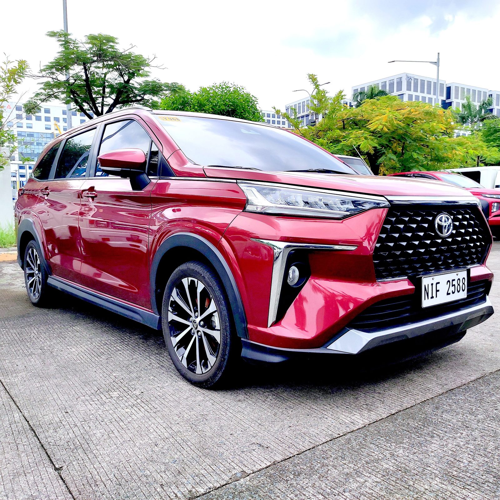 2023 Toyota Veloz V 1.5 CVT AT photo 2