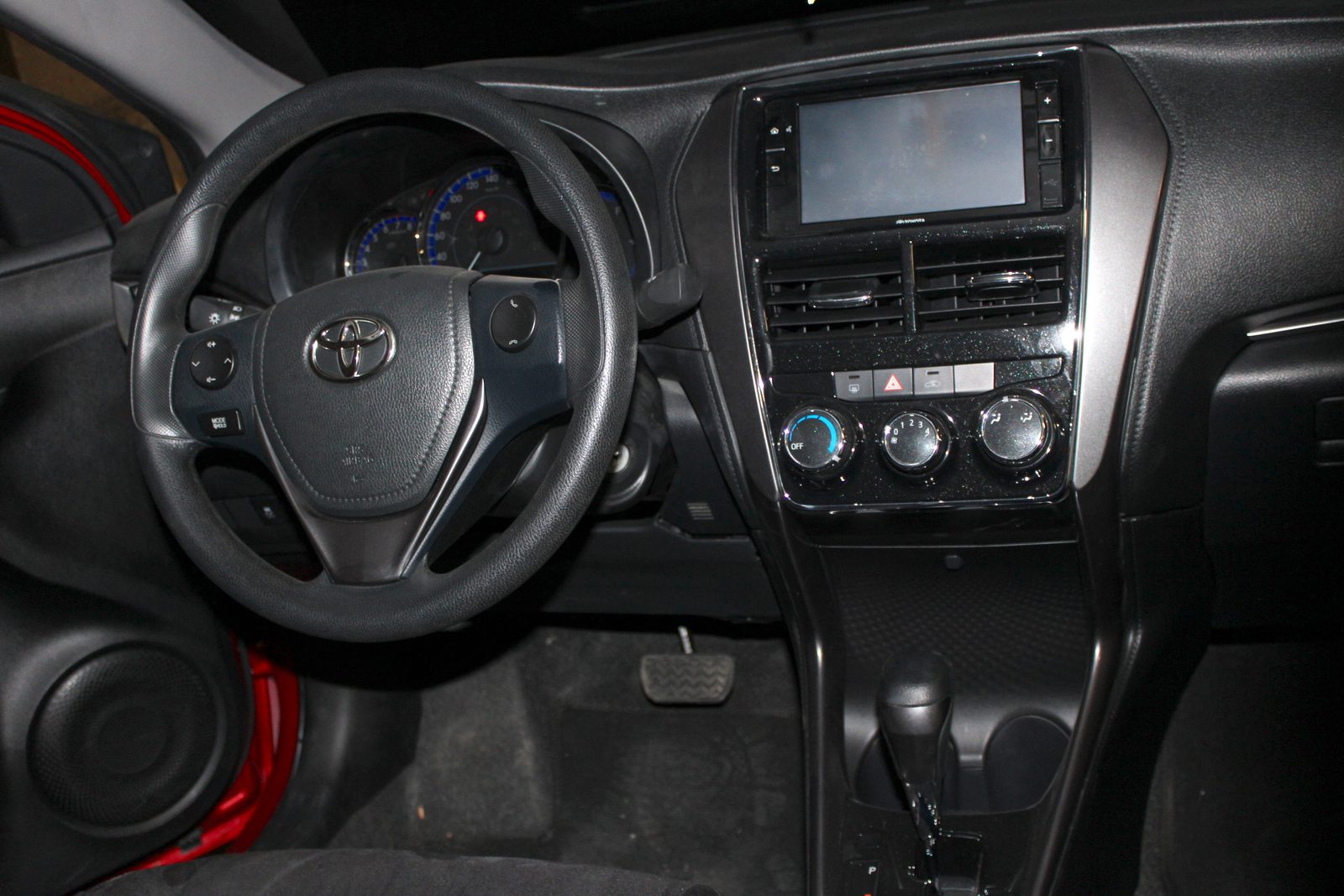 2023 Toyota Vios, A/T, Gas, 15T photo 12