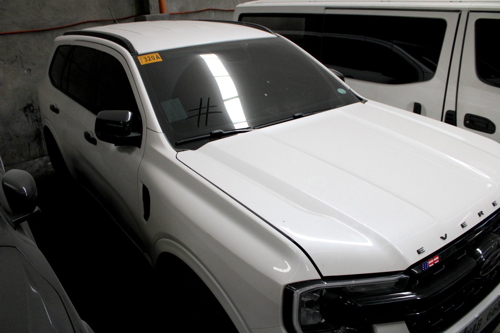 2024 FORD - EVEREST, A/T DIESEL, 11T photo 2