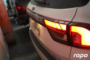 2024 FORD - EVEREST, A/T DIESEL, 20.5T photo 7
