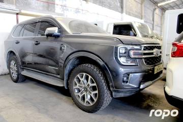 2024 FORD - EVEREST A/T DIESEL 9.4T photo 3