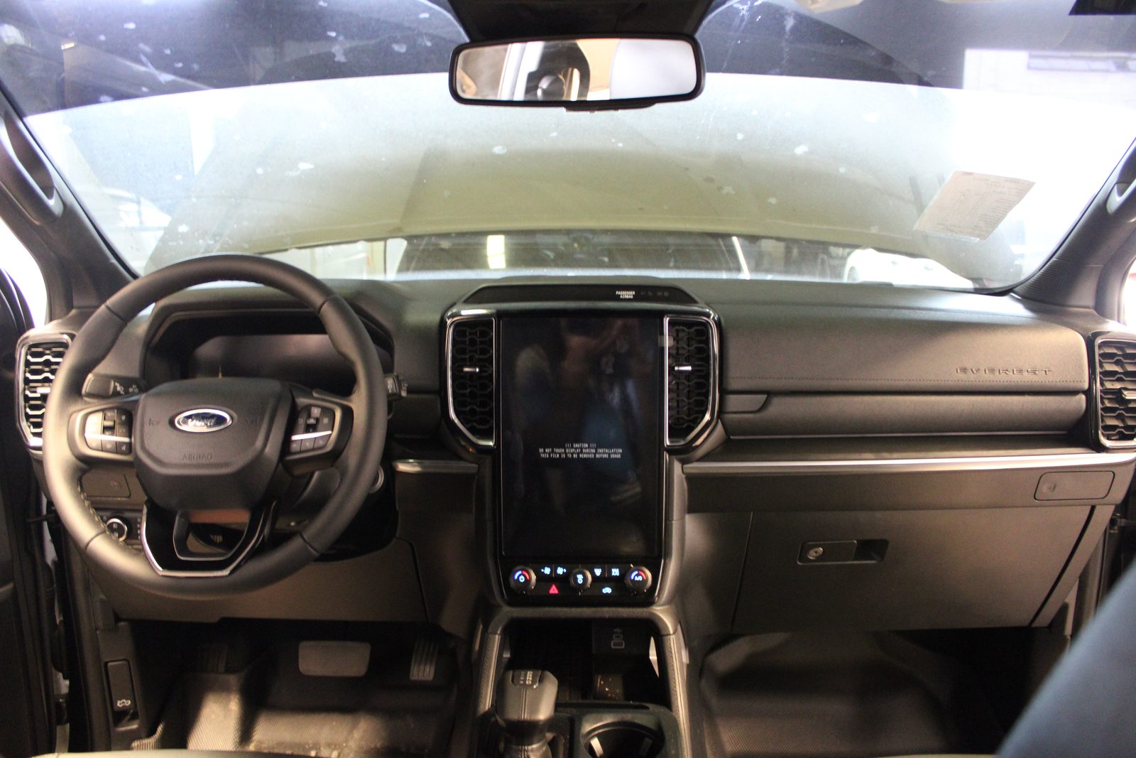 2024 FORD - EVEREST A/T DIESEL 9.4T photo 8