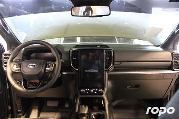 2024 FORD - EVEREST A/T DIESEL 9.4T photo 8