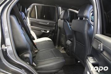 2024 FORD - EVEREST A/T DIESEL 9.4T photo 9
