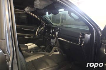 2024 FORD - EVEREST A/T DIESEL 9.4T photo 10