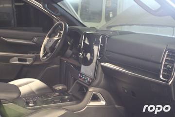 2024 FORD - EVEREST A/T DIESEL 9.4T photo 11