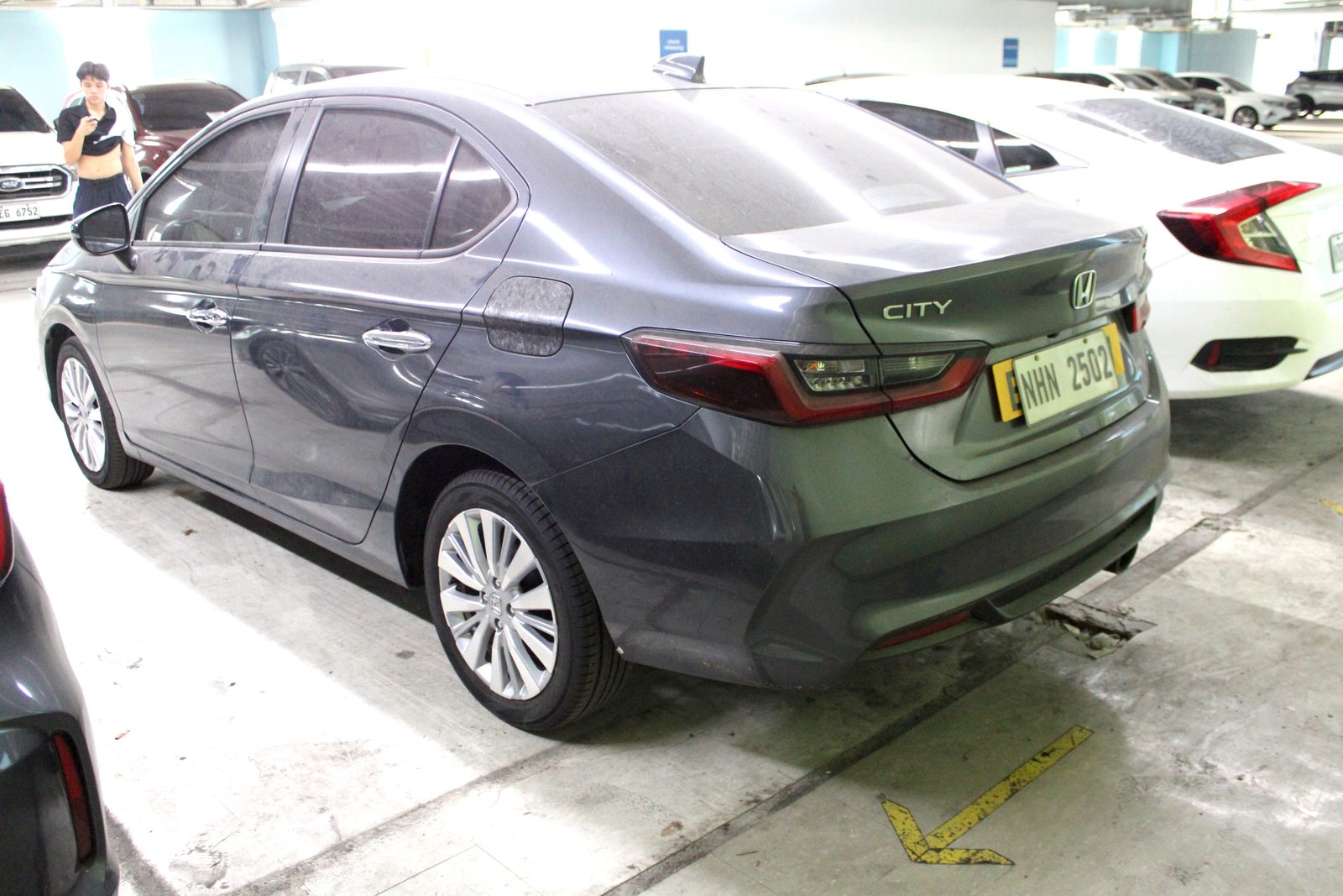 2024 Honda City 1.5 V CVT AT Gas 21T photo 3