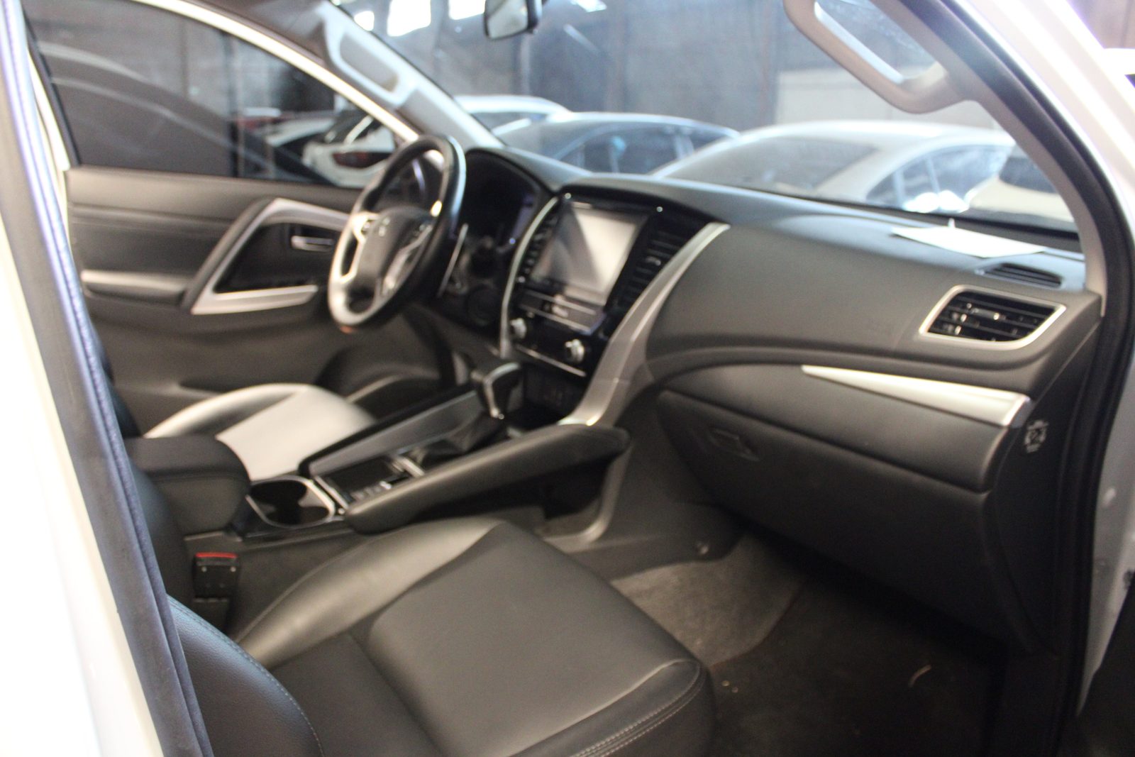 2024 Mitsubishi Montero Sport, A/T, Diesel, 2T photo 10