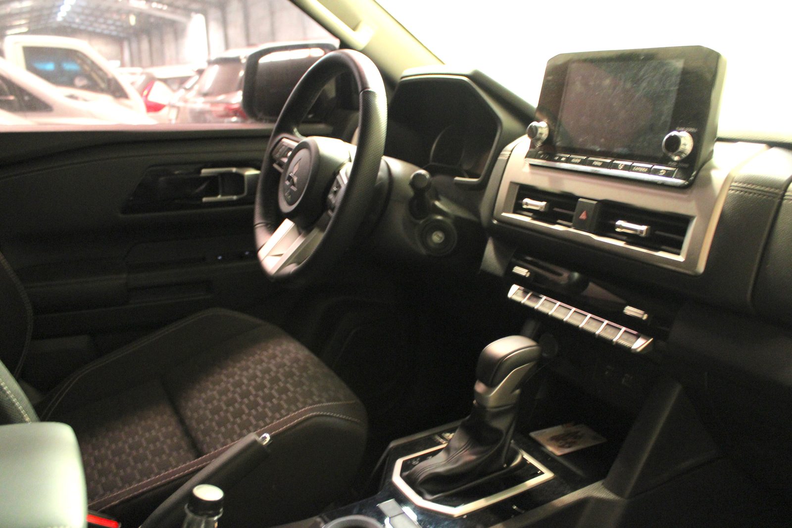 2024 MITSUBISHI-TRITON GLX 2WD AT M, A/T DIESEL, 10T photo 13