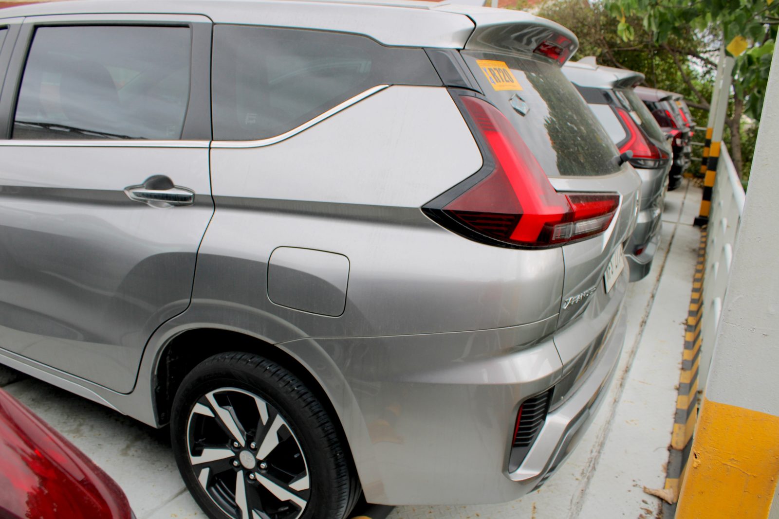 2024 Mitsubishi Xpander GLS, A/T, GAS (Unencumbered CR) 8T photo 9