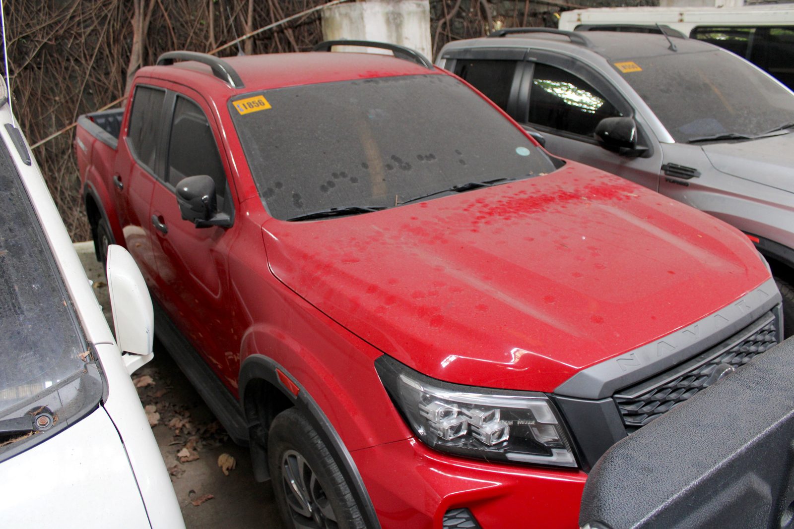 2024 Nissan Navara Calibre X 2.5L 4x2, A/T, DSL 32T photo 2