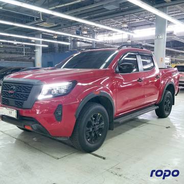 2024 Nissan Navara Calibre-X 4x2 2.5L photo 1