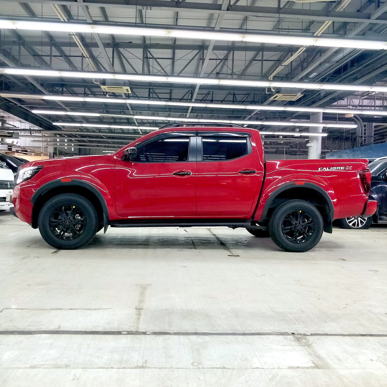 2024 Nissan Navara Calibre-X 4x2 2.5L photo 4