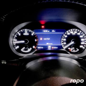 2024 Nissan Navara Calibre-X 4x2 2.5L photo 5