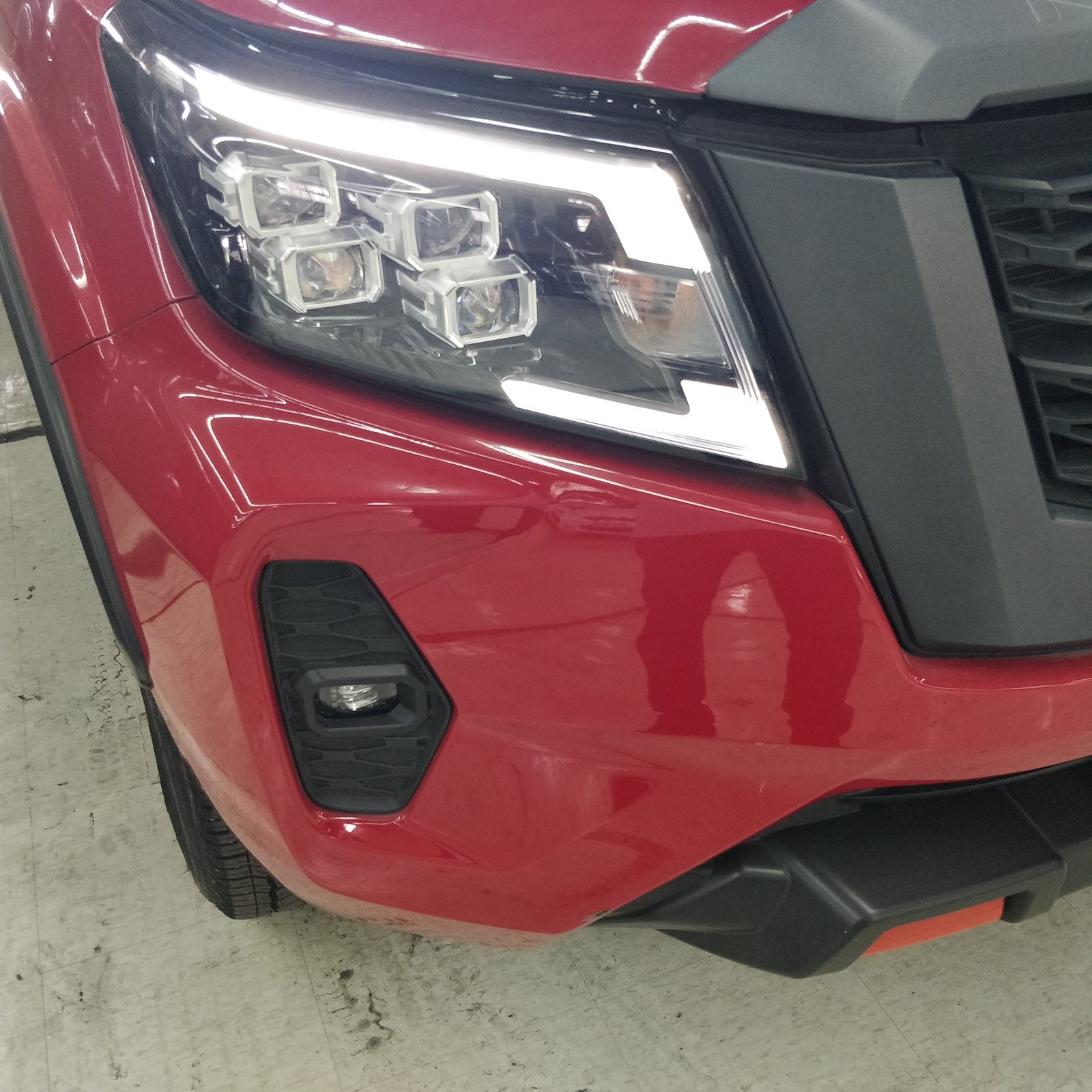 2024 Nissan Navara Calibre-X 4x2 2.5L photo 13