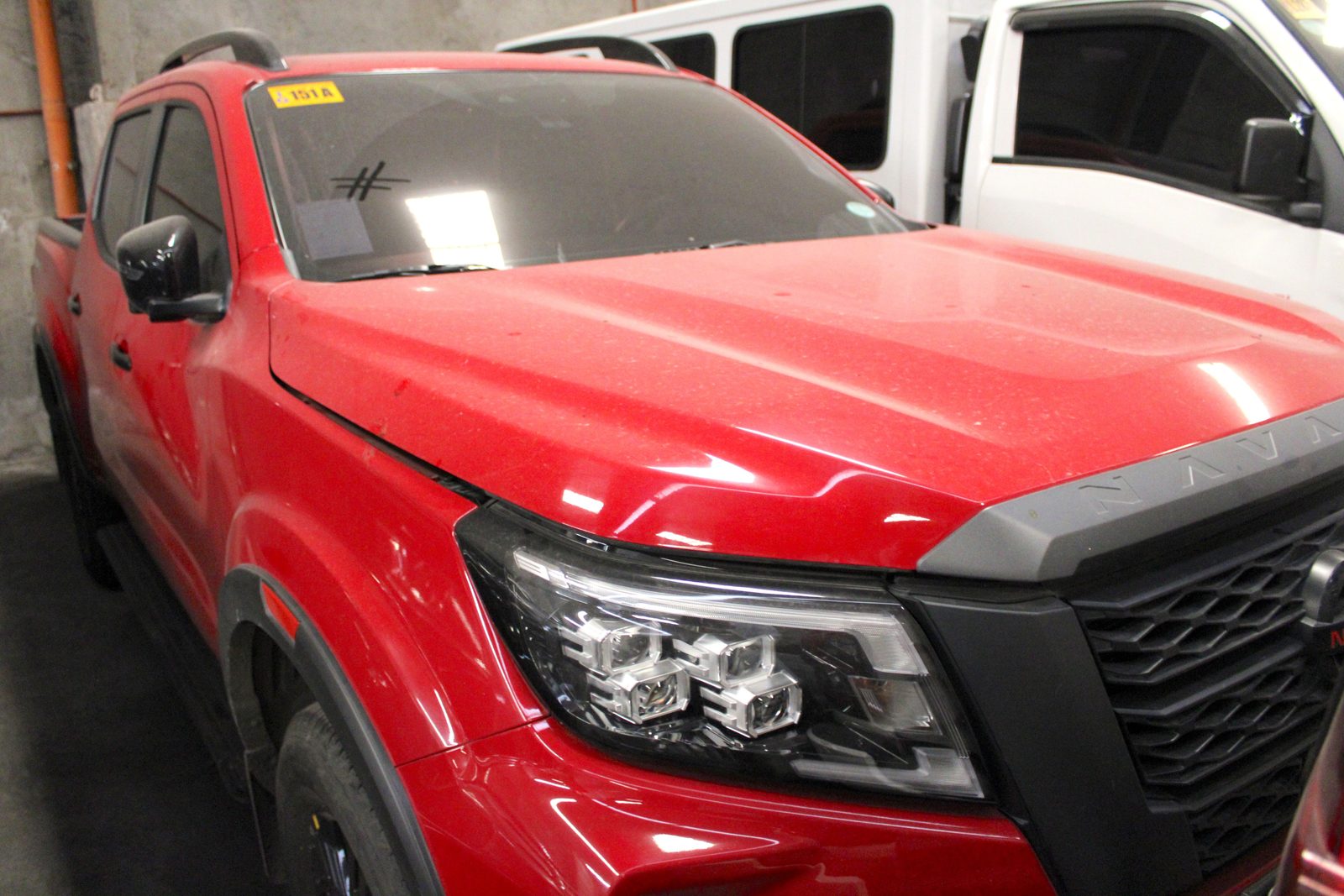 2024 NISSAN - NAVARA CALIBRE-X, A/T DIESEL, 9.7T photo 3