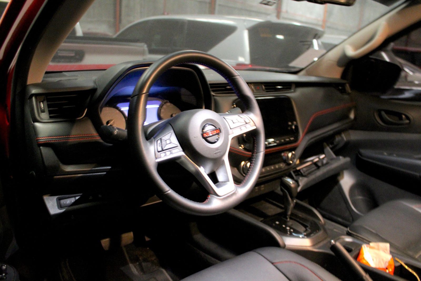 2024 NISSAN - NAVARA CALIBRE-X, A/T DIESEL, 9.7T photo 6