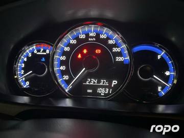 2025 Toyota Vios 1.3 XLE CVT, Gas 10k photo 9