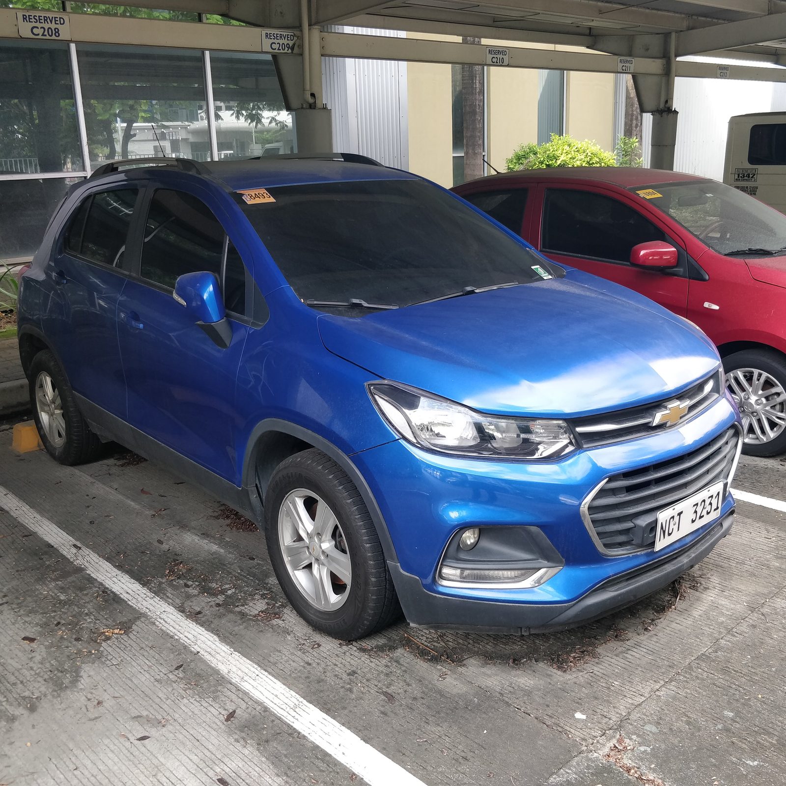 Chevrolet Trax photo 2