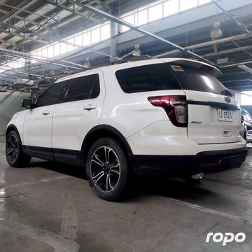 2015 Ford Explorer 3.5L V6 4x4 Limited, AT, GAS 95T photo 6