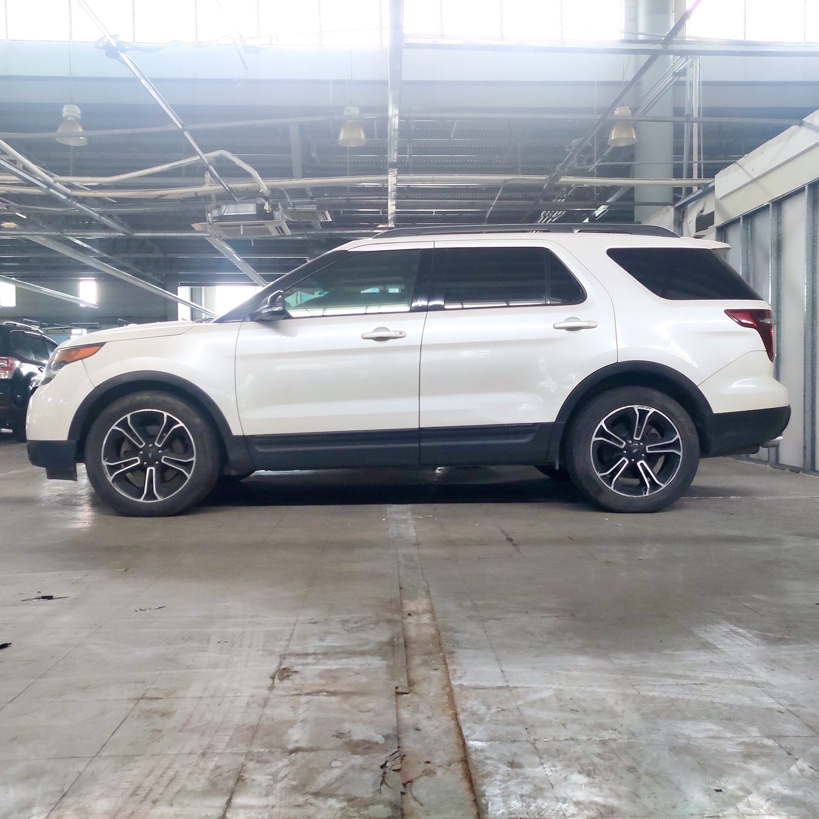 2015 Ford Explorer 3.5L V6 4x4 Limited, AT, GAS 95T photo 7