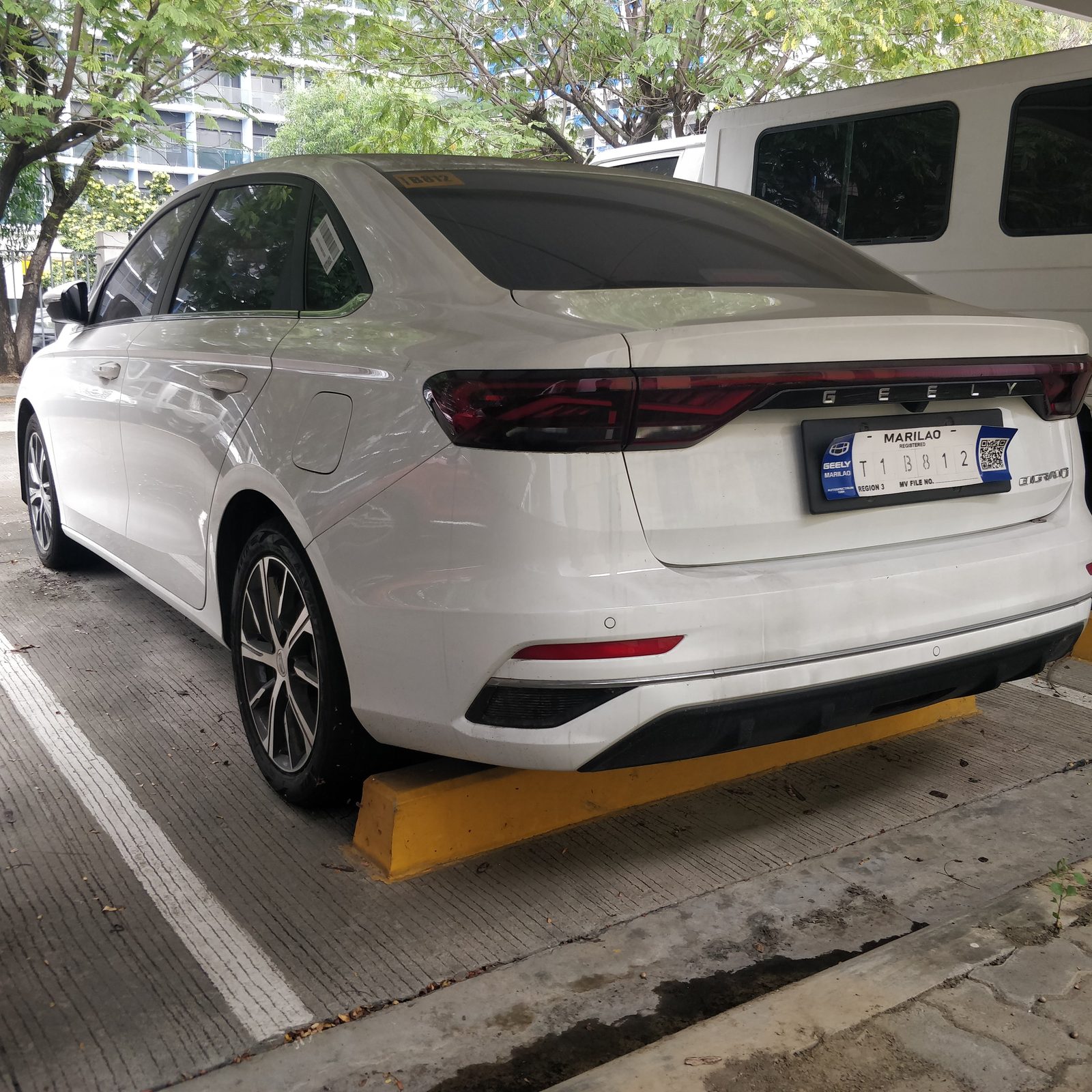 2024 Geely Emgrand Premium, AT, GAS 5T photo 6