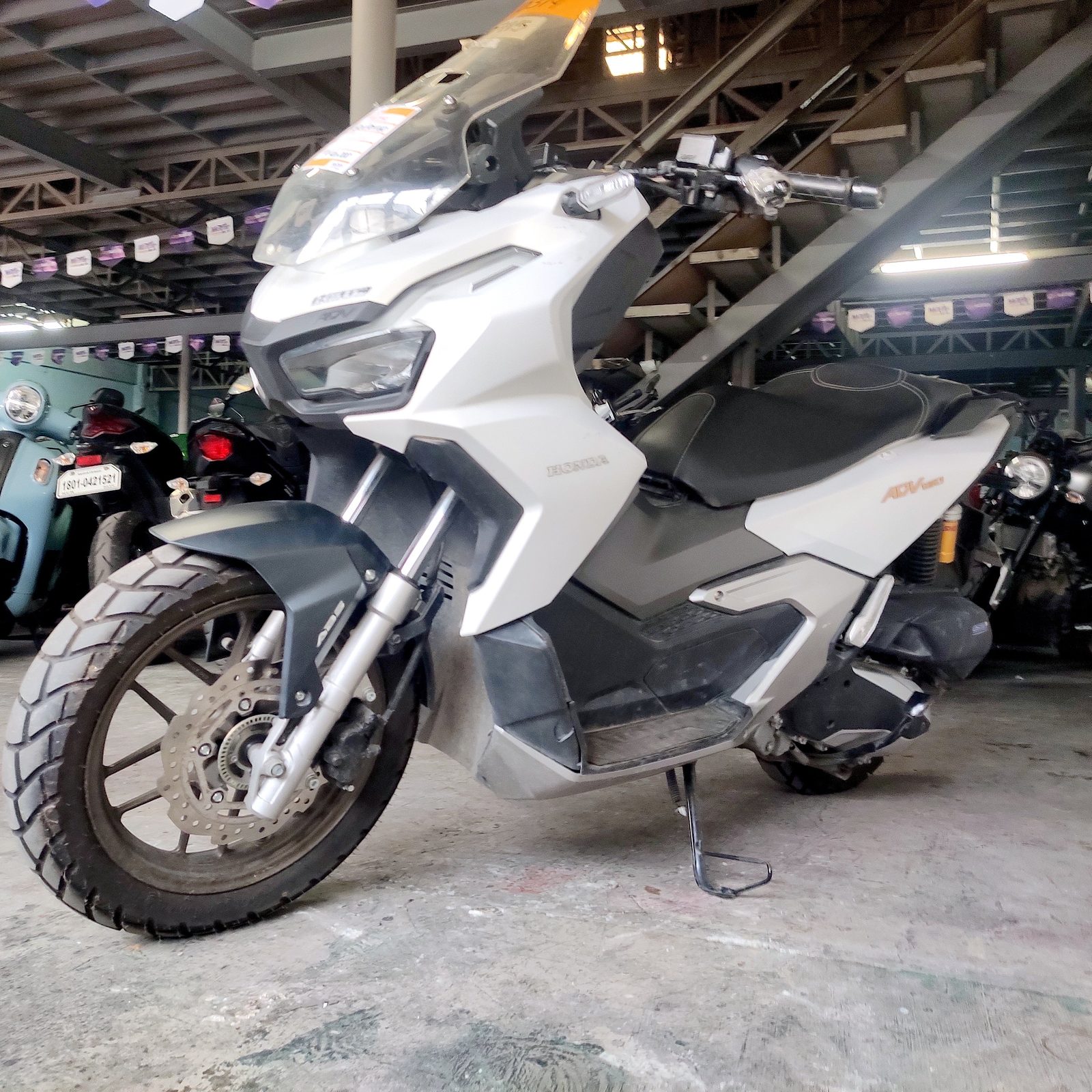 Honda ADV 160 photo 4
