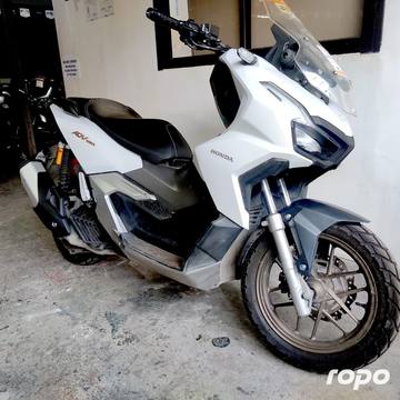 Honda ADV 160 photo 12