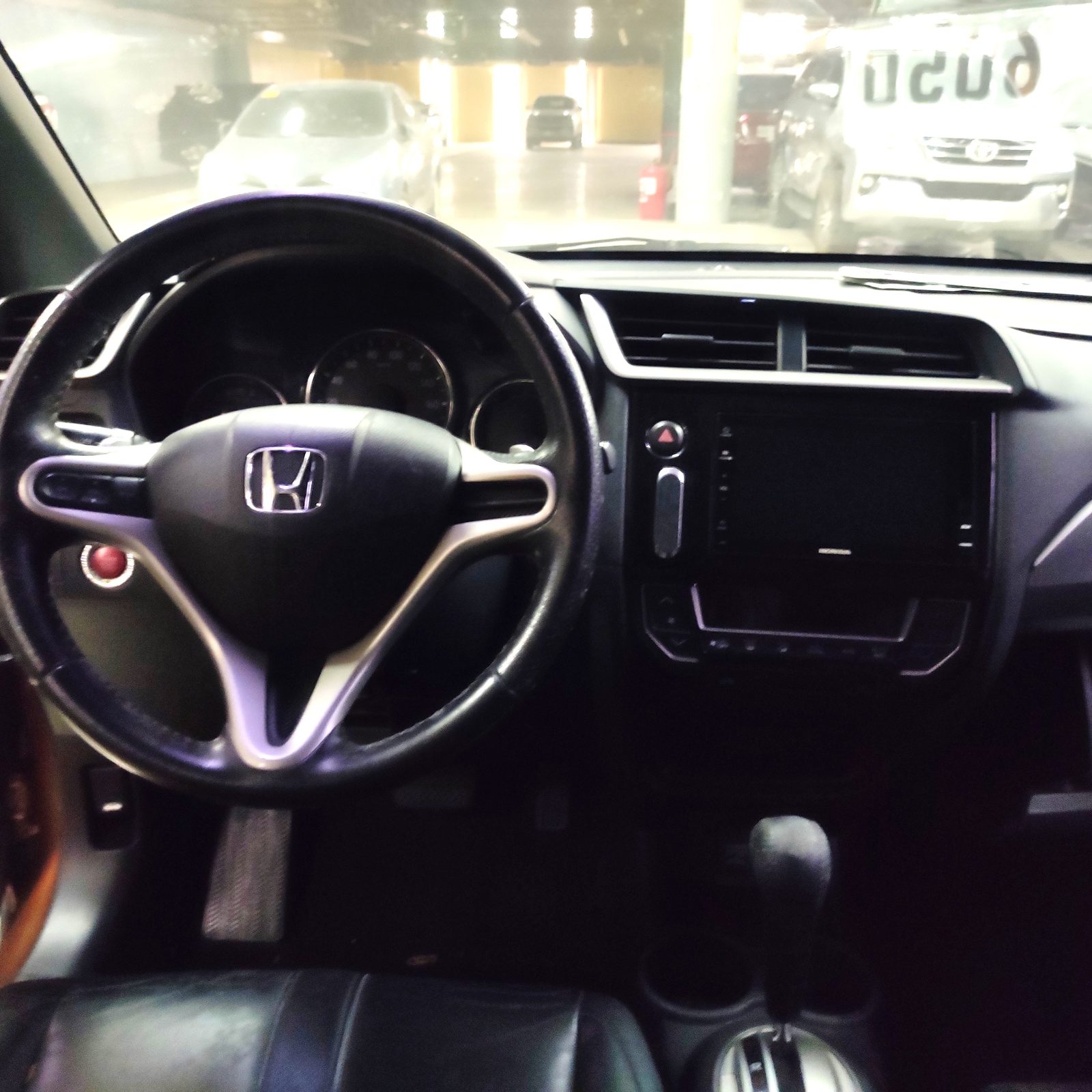2018 Honda BR-V 1.5 V NAVI CVT, AT, GAS 150T photo 5