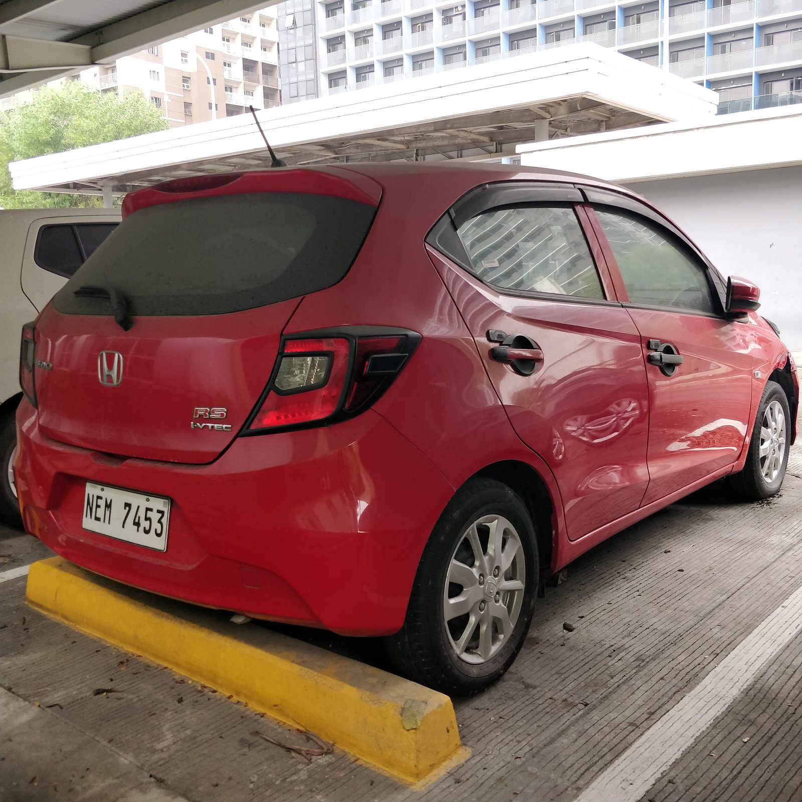 Honda Brio photo 5