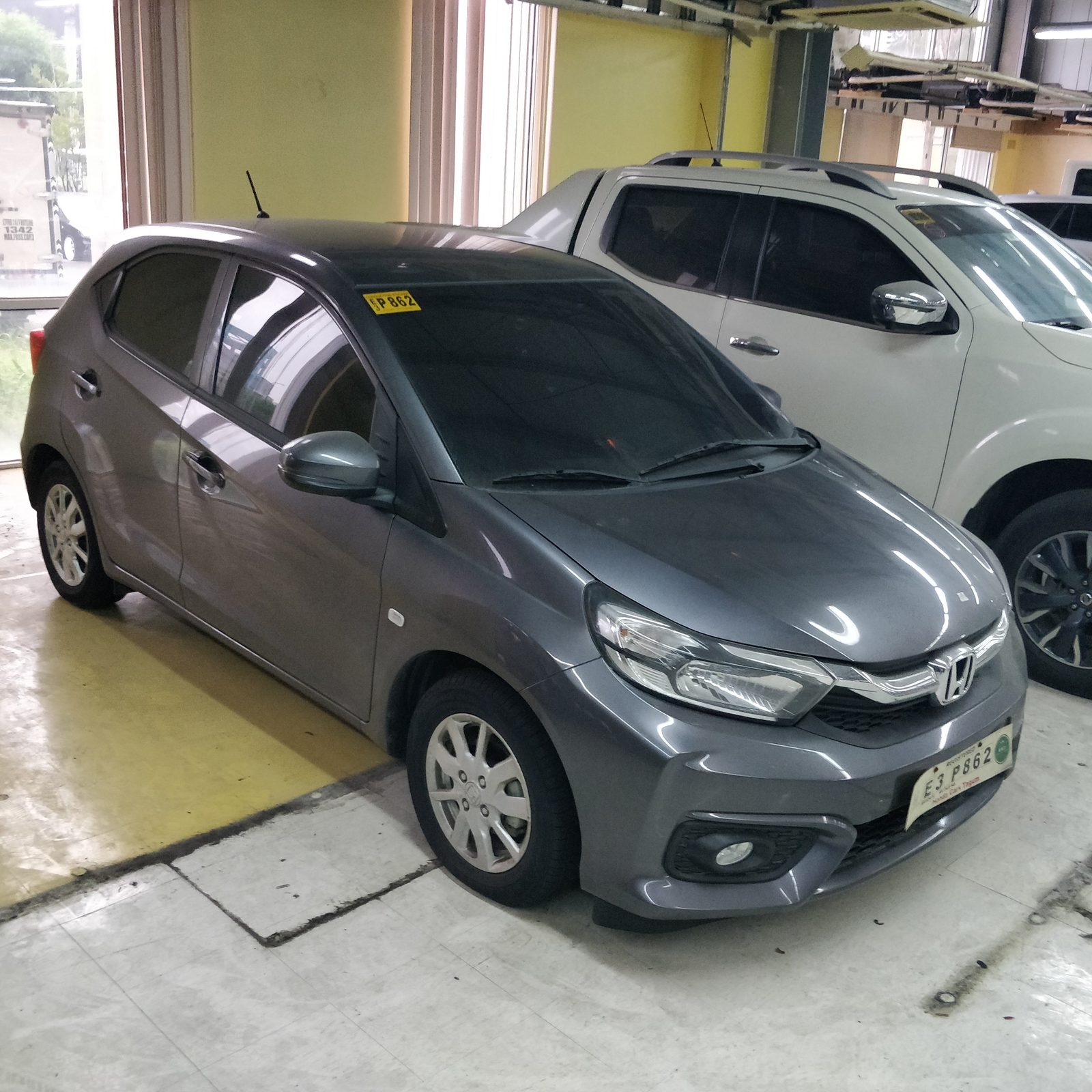 Honda Brio photo 2