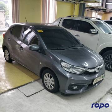 Honda Brio photo 2