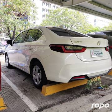 Honda City photo 8