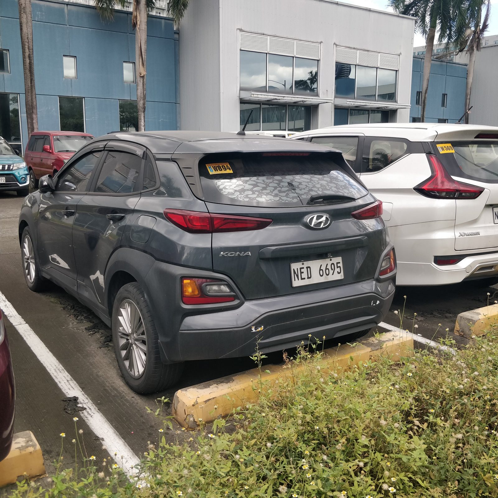 Hyundai Kona photo 5