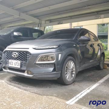 Hyundai Kona photo 3