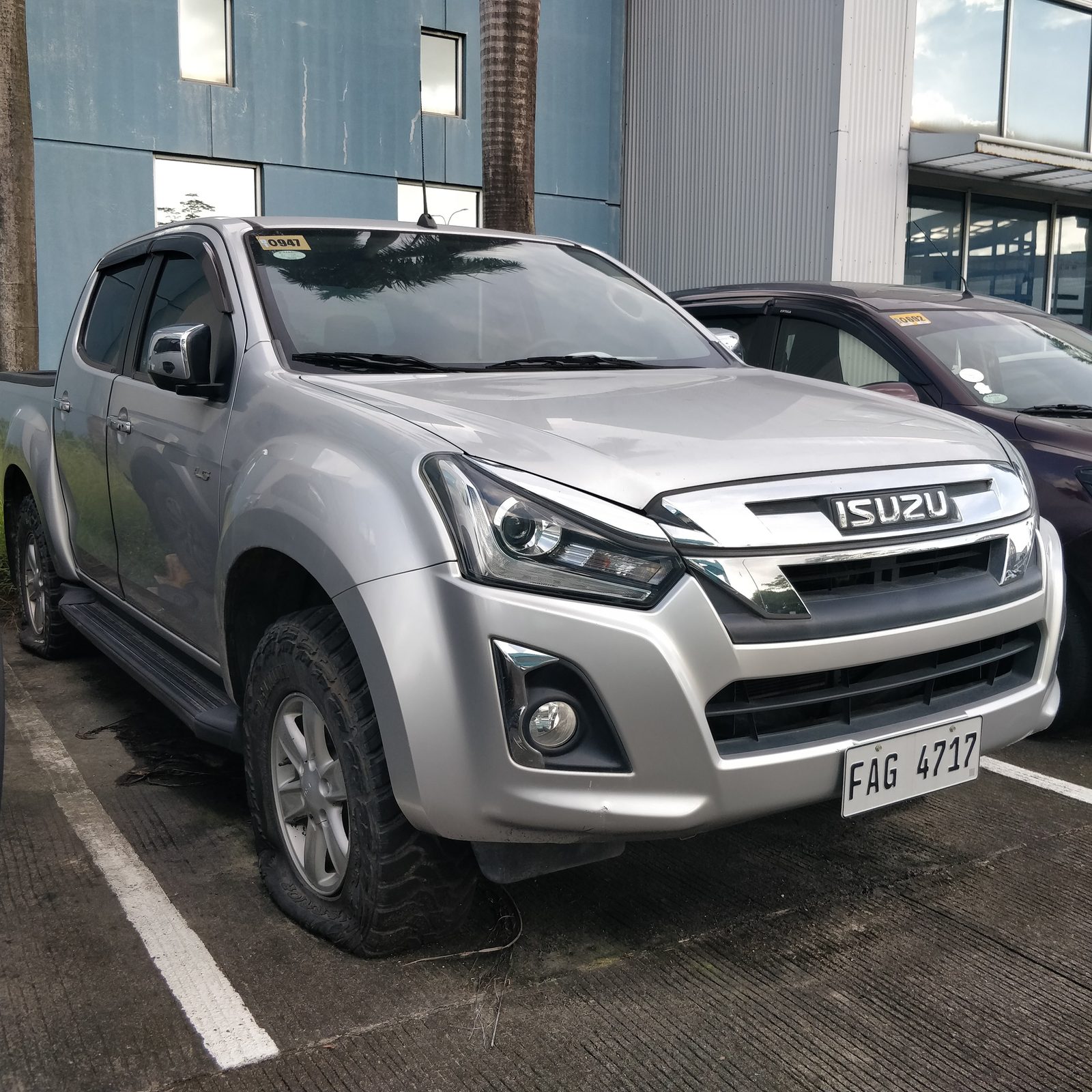 Isuzu Dmax photo 2