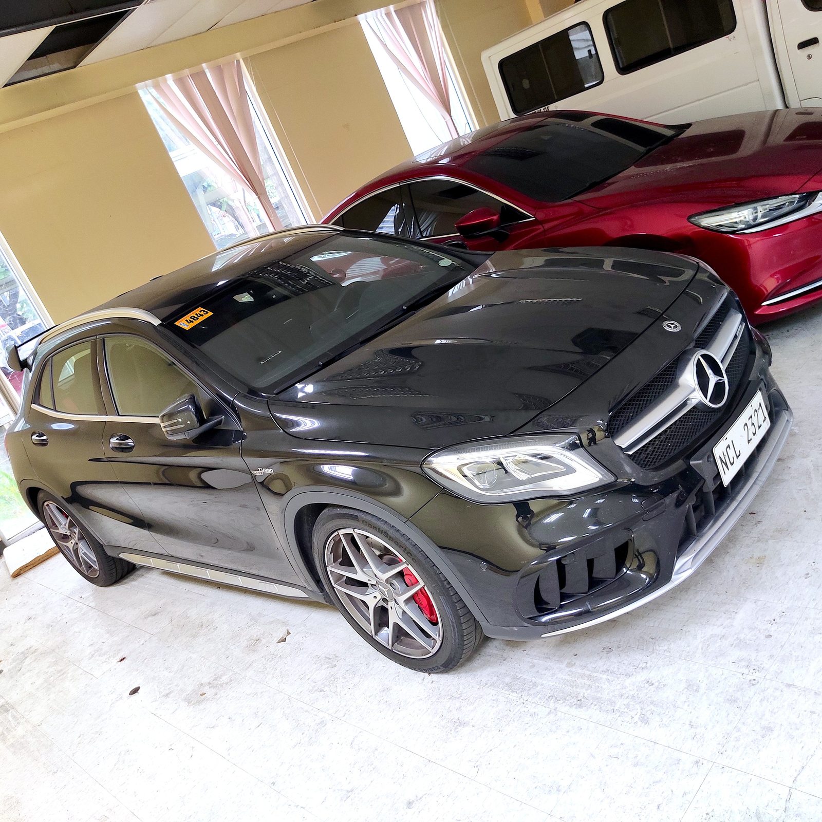 2017 Mercedes Benz AMG GLA 45, AT, Gas 25T photo 2