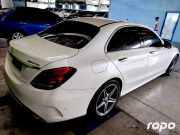 2016 Mercedes Benz C250 AMG, A/T, GAS photo 5