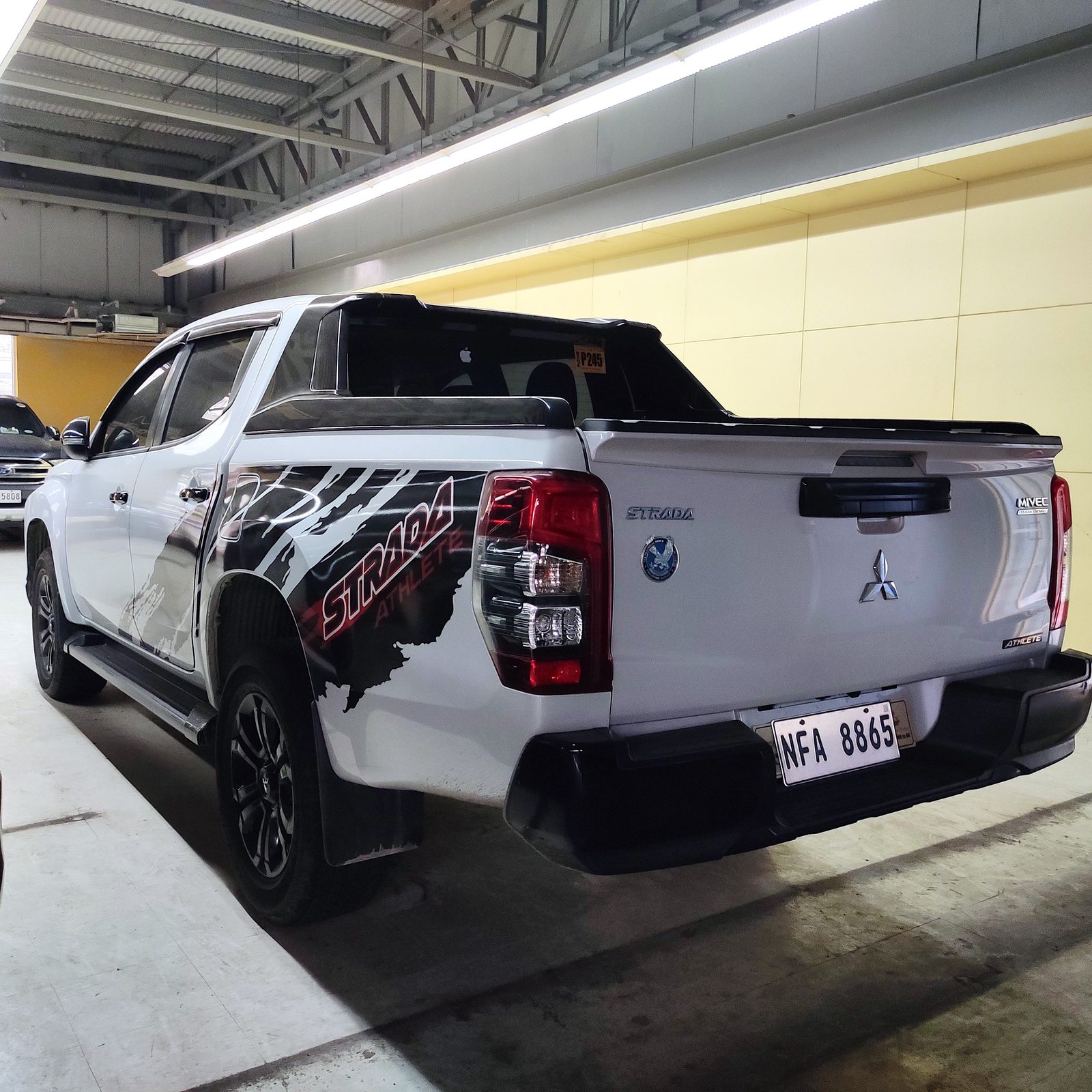 2023 Mitsubishi Strada Athlete 2WD 2.4, A/T, DSL	2023 18T photo 3