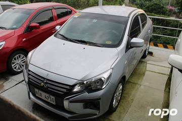 Mitsubishi Mirage G4 photo 1