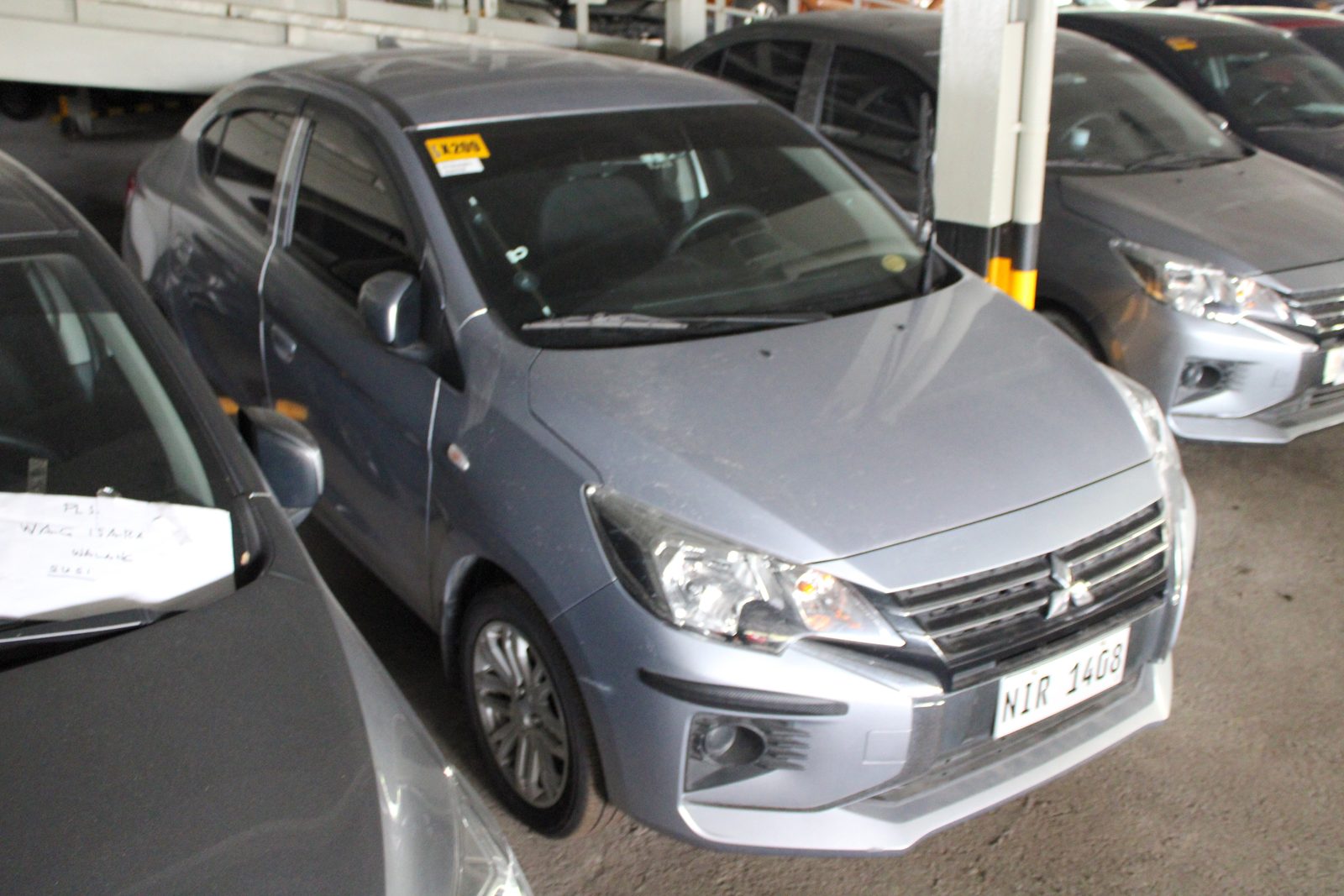 Mitsubishi Mirage G4 photo 2