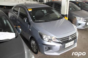 Mitsubishi Mirage G4 photo 2