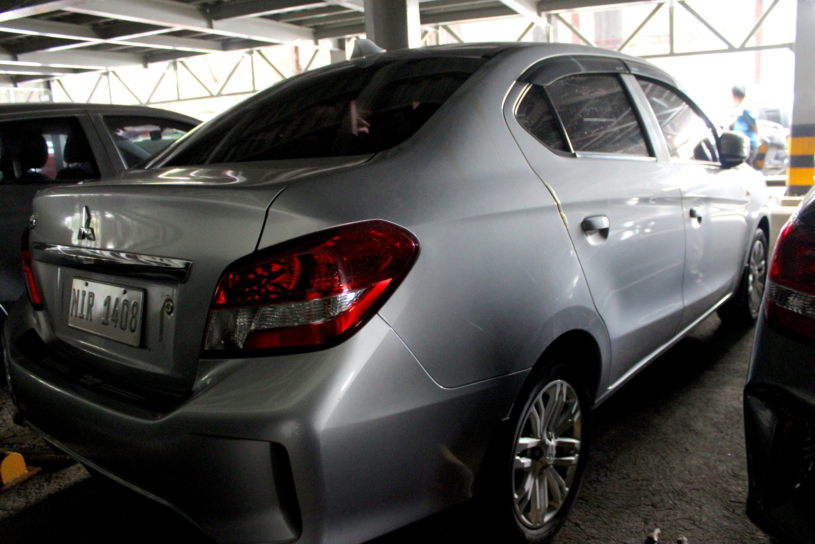 Mitsubishi Mirage G4 photo 5
